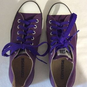 Women’s size 8 Purple Converse All Stars
